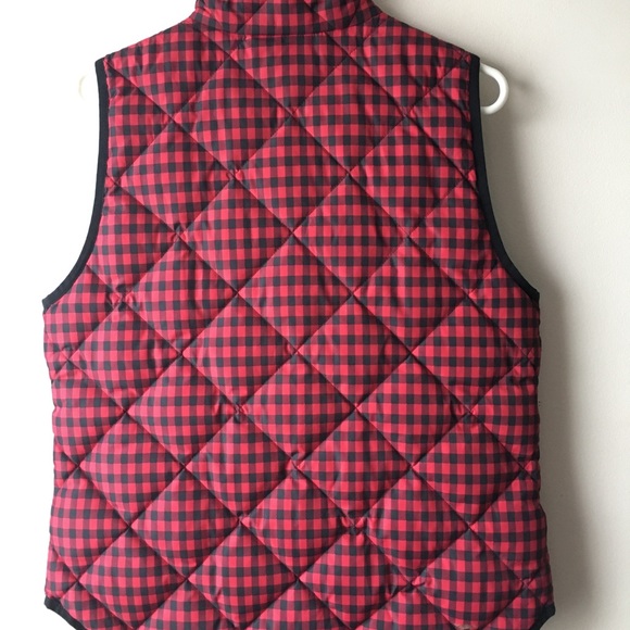 HP 1/18 J. CREW Buffalo Check Plaid Down Vest - Picture 6 of 8